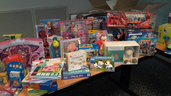 collecte de jouets pour l'hôpital debré